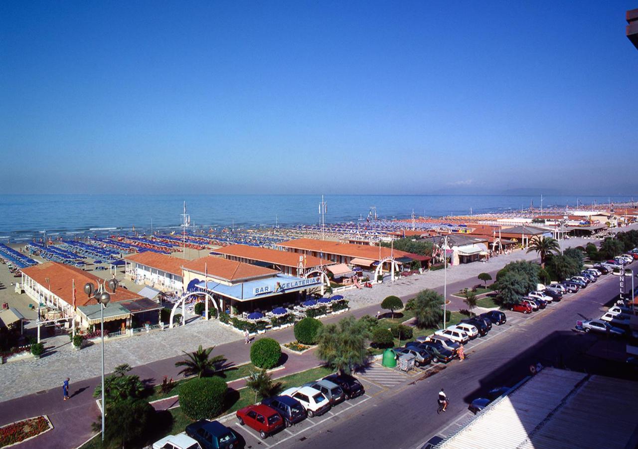 Villino Caproni Apartment Viareggio Exterior foto